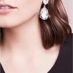 Crystal Glass Teardrop Clip On Earrings
(New)